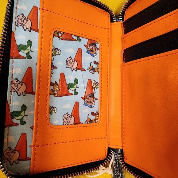 Loungefly Disney Pixar Toy Story 2 Walking Cones Scene Moveable Zip Wallet NEW - Picture 12 of 13